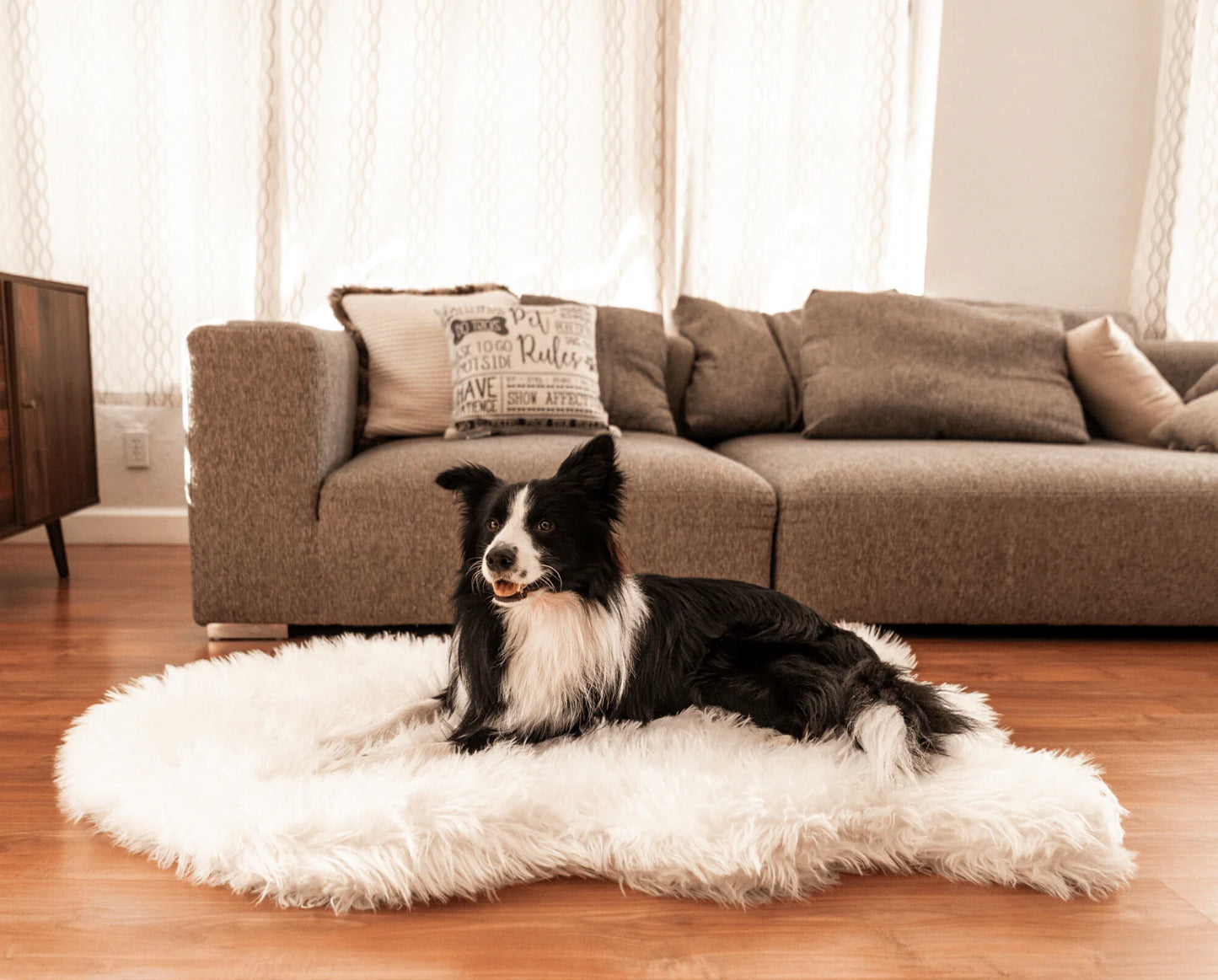 PupRug™ Faux Fur Polar White Orthopedic Dog Bed + FREE Red & Black Plaid Bed Cover