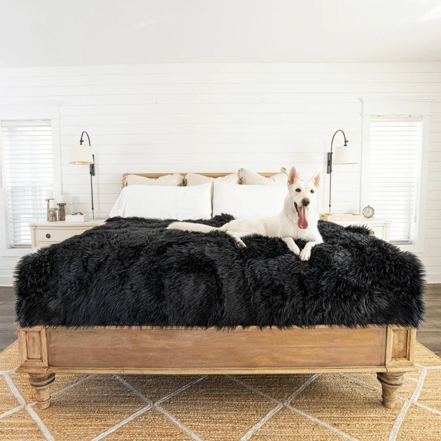 PupProtector™ Waterproof Throw Blanket - Midnight Black